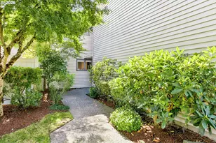 2036 Eastwood Ln, Eugene, OR 97401 - Photo 43