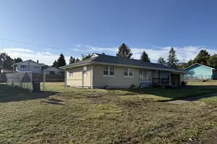 360 N 13th Ave, Elgin, OR 97827 - Photo 3