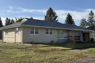 360 N 13th Ave, Elgin, OR 97827 - Photo 1