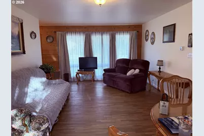 360 N 13th Ave, Elgin, OR 97827 - Photo 13