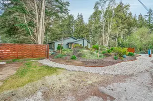 88879 Hwy 42 S, Bandon, OR 97411 - Photo 43