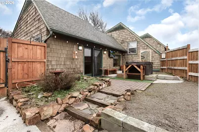 605 Deerwood Ct, Winston, OR 97496 - Photo 35