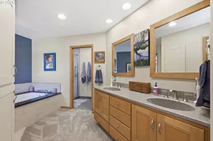 1894 W 27th Pl, Eugene, OR 97405 - Photo 23