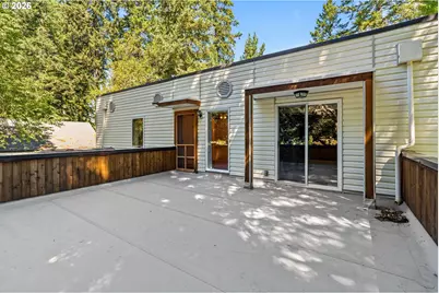 785 E 44th Ave, Eugene, OR 97405 - Photo 33