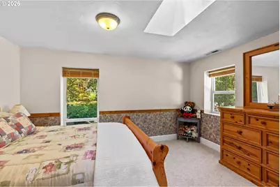 785 E 44th Ave, Eugene, OR 97405 - Photo 29