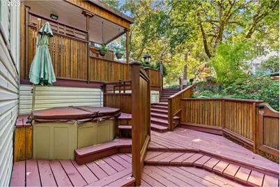 785 E 44th Ave, Eugene, OR 97405 - Photo 37