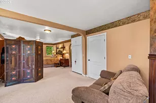 785 E 44th Ave, Eugene, OR 97405 - Photo 25
