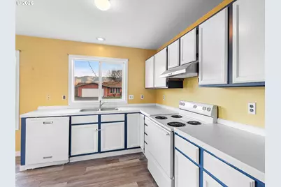 3220 Midway Rd, Hood River, OR 97031 - Photo 7