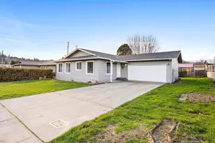 3220 Midway Rd, Hood River, OR 97031 - Photo 1