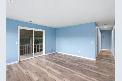 3220 Midway Rd, Hood River, OR 97031 - Photo 9