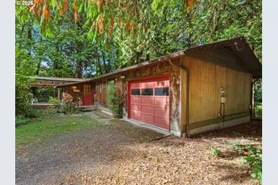 4510 Mapleton Dr, West Linn, OR 97068 - Photo 3