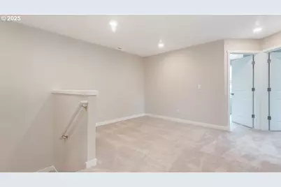 17187 SE Maple Hill Ln, Happy Valley, OR 97086 - Photo 15