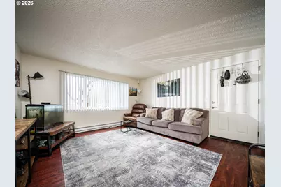 340 S Locust St, Canby, OR 97013 - Photo 9