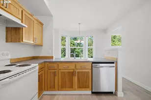 13113 SW Merlin Pl, Tigard, OR 97223 - Photo 11