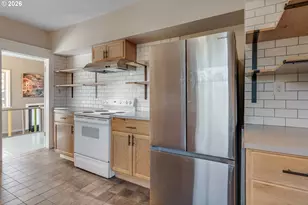 504 Abernethy Rd, Oregon City, OR 97045 - Photo 11