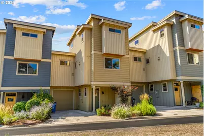 515 SE Upper Wyers, White Salmon, WA 98672 - Photo 1