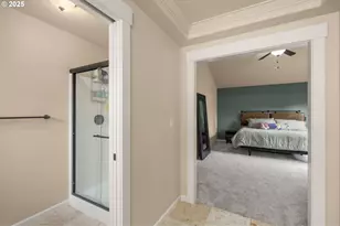 17760 SW Robert Ln, Beaverton, OR 97078 - Photo 15