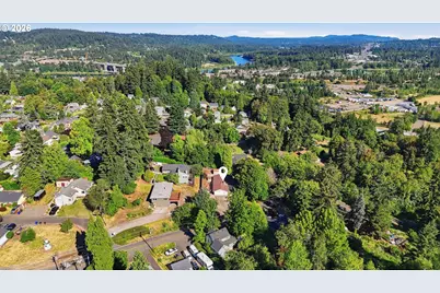 1719 Division St, Oregon City, OR 97045 - Photo 27