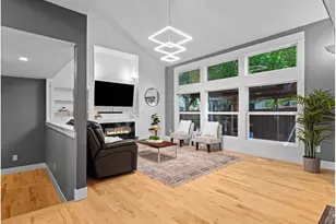 2014 NE 164th Pl, Portland, OR 97230 - Photo 7