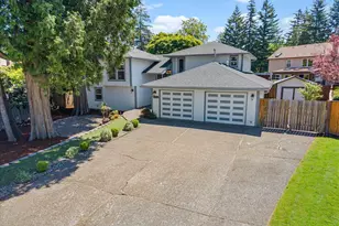 2014 NE 164th Pl, Portland, OR 97230 - Photo 47