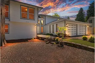 2014 NE 164th Pl, Portland, OR 97230 - Photo 3