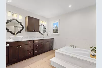 2014 NE 164th Pl, Portland, OR 97230 - Photo 27
