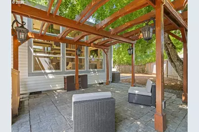 2014 NE 164th Pl, Portland, OR 97230 - Photo 39