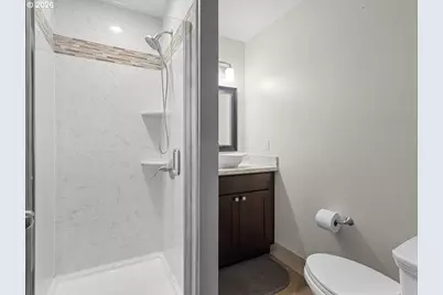 2014 NE 164th Pl, Portland, OR 97230 - Photo 23