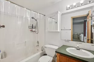 23708 NE Canyon Loop Rd, Battle Ground, WA 98604 - Photo 21