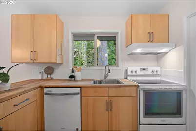 1053 Northshore Pl, Lake Oswego, OR 97034 - Photo 15