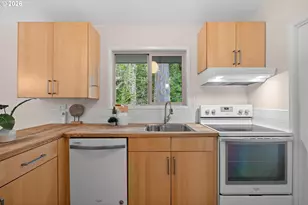 1053 Northshore Pl, Lake Oswego, OR 97034 - Photo 15