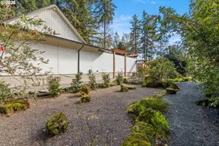 1053 Northshore Pl, Lake Oswego, OR 97034 - Photo 35