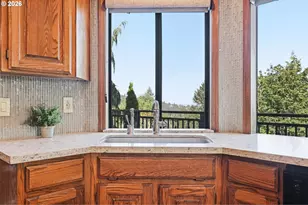 7823 SE 140th Dr, Portland, OR 97236 - Photo 11