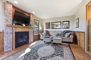 7823 SE 140th Dr, Portland, OR 97236 - Photo 15