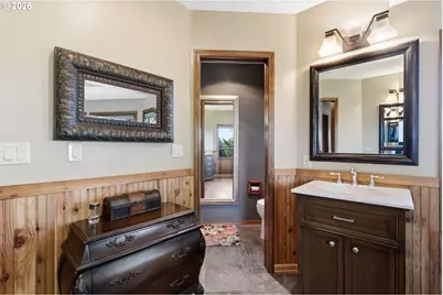 7823 SE 140th Dr, Portland, OR 97236 - Photo 29