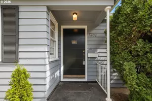 7206 SW 3rd Ave, Portland, OR 97219 - Photo 5