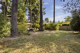 10770 SW Butner Rd, Portland, OR 97225 - Photo 23
