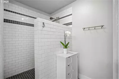 6831 Holly St, Springfield, OR 97478 - Photo 23