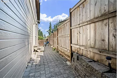 6831 Holly St, Springfield, OR 97478 - Photo 45