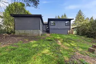 1391 Central Ave, Coos Bay, OR 97420 - Photo 39