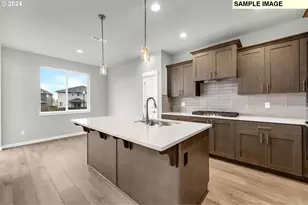 995 NE Sagebrush Dr, Estacada, OR 97023 - Photo 15