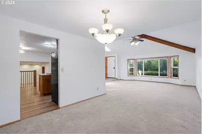 30950 SW Willamette Way, Wilsonville, OR 97070 - Photo 7