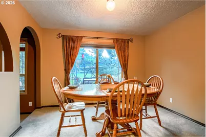 15337 S Hattan Rd, Oregon City, OR 97045 - Photo 9