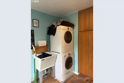 456 N Cammann St, Coos Bay, OR 97420 - Photo 17