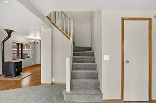 1701 Clackamette Dr, Oregon City, OR 97045 - Photo 23