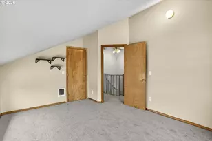 1701 Clackamette Dr, Oregon City, OR 97045 - Photo 41