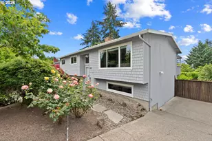 855 SW Spring Ln, Portland, OR 97225 - Photo 3