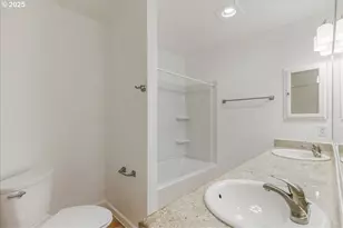 10160 SE Talbert St, Clackamas, OR 97015 - Photo 21