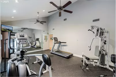 10160 SE Talbert St, Clackamas, OR 97015 - Photo 33