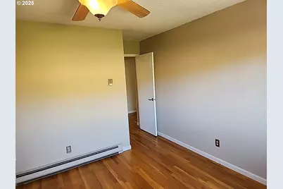 36 SE 52nd Ave, Portland, OR 97215 - Photo 17